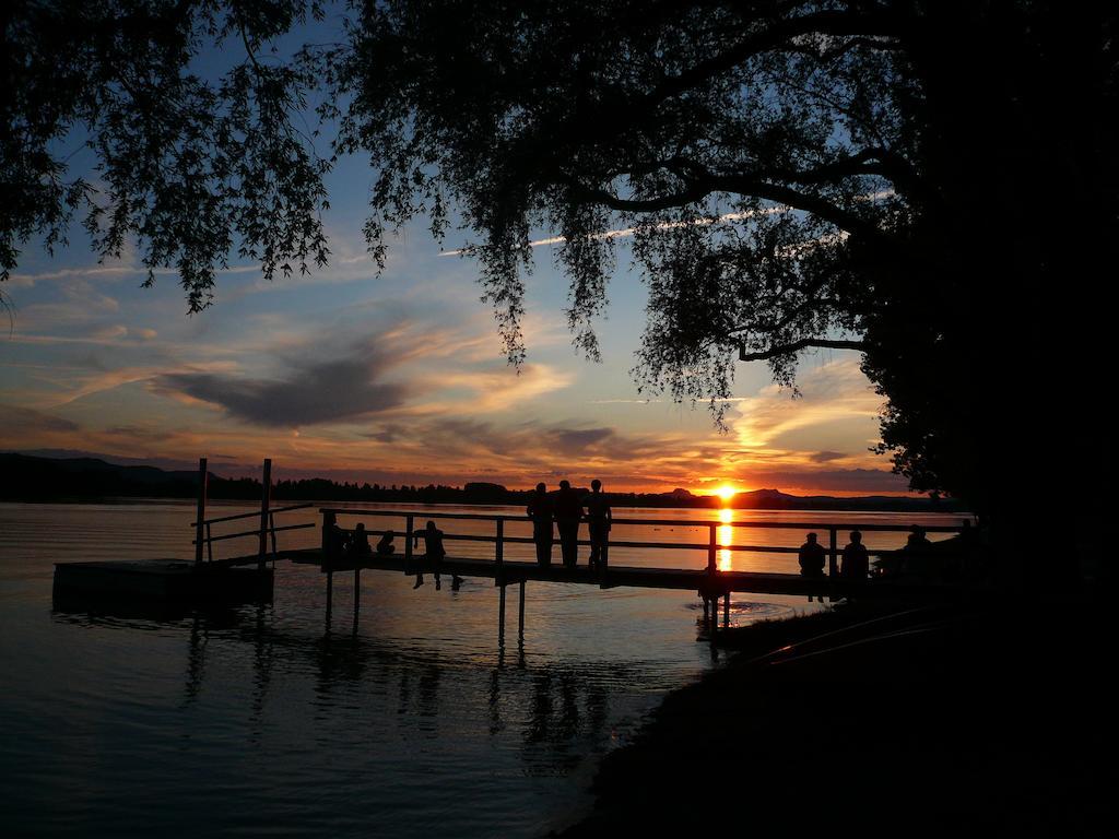 Naturfreundehaus Bodensee ラドルフツェル・アム・ボーデンゼー エクステリア 写真